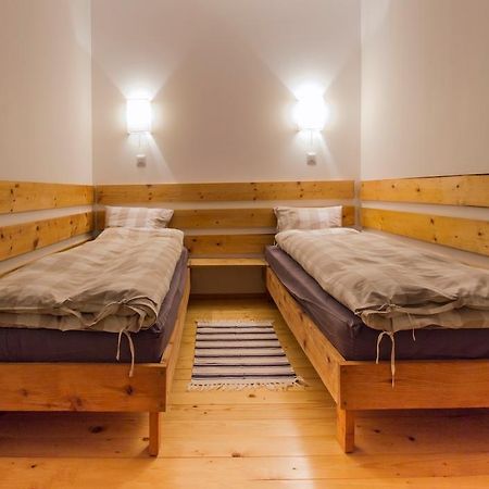 ホテル Casa Georgescu Rîşnov エクステリア 写真