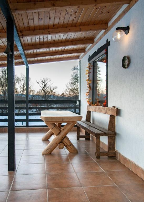 ホテル Casa Georgescu Rîşnov エクステリア 写真