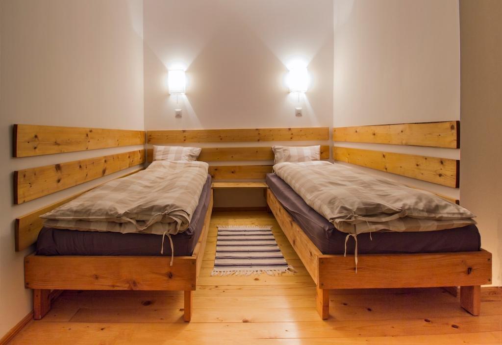 ホテル Casa Georgescu Rîşnov エクステリア 写真
